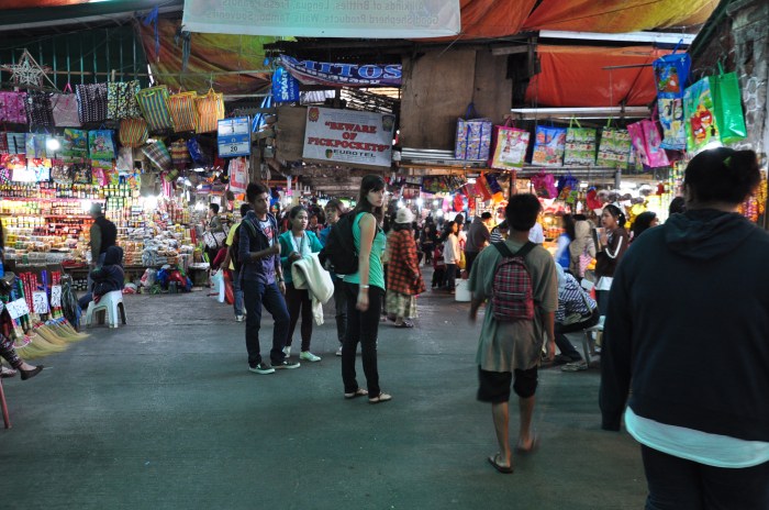 Perdue dans les allées du marché. Beaucoup de tentations pour si peu d'investissement financier !