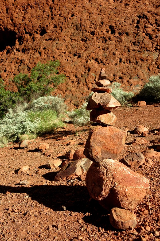 Les Cairns, ou moyen le plus ancestral pour retrouver son chemin