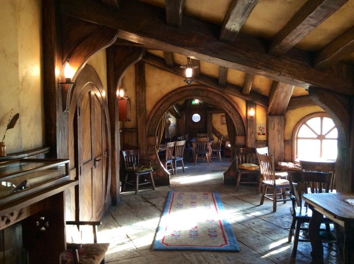 Décor d'intérieur du pub du village
